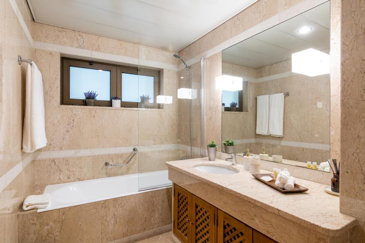 Suite 106 - Two Bedroom Apartment Φουνκάλ Εξωτερικό φωτογραφία